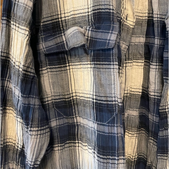 size SMALL blue and white flannel, from H&M - Picture 2 of 4